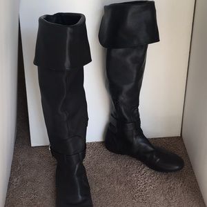 Coach, black leather boots, size 9, classic, comfy